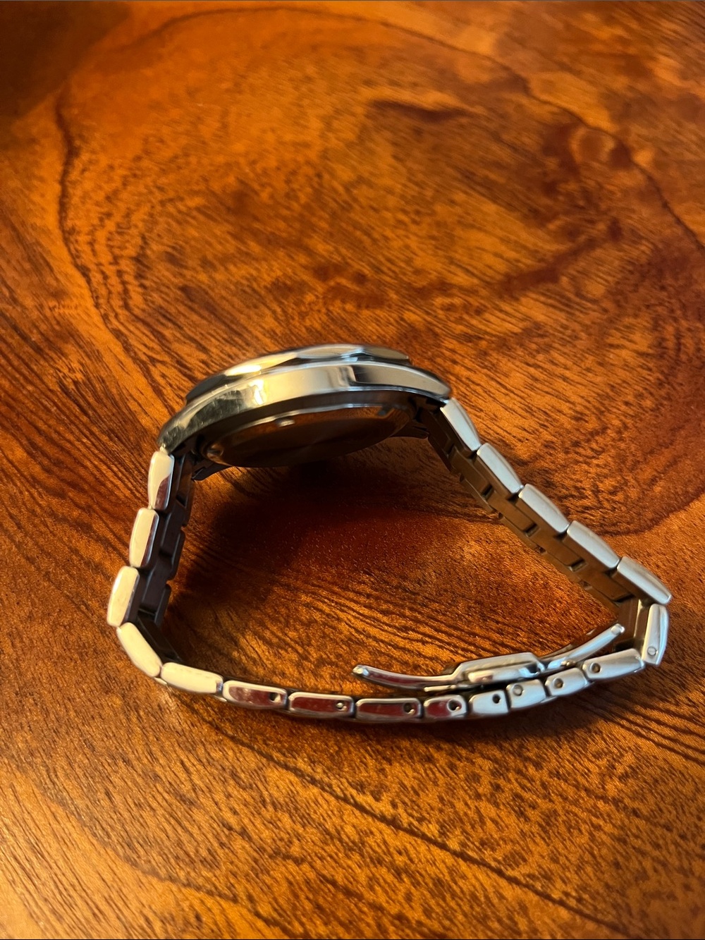 Vintage Bulova Precisionist Winter Park Watch - Picture 5 of 5